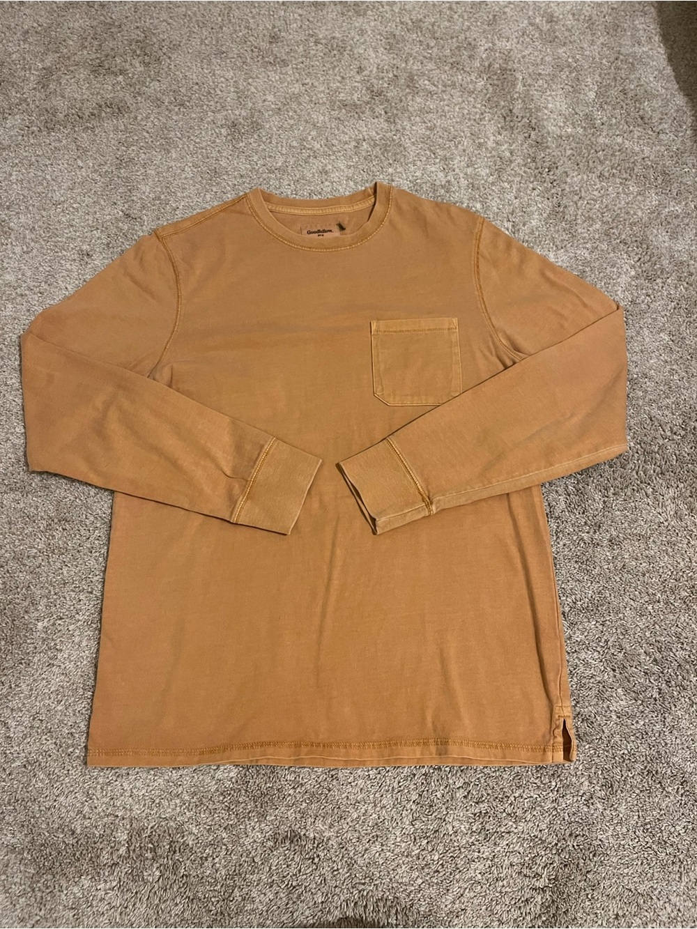 Goodfellow Men’s Light Orange Plain Crew Neck T-Shirt Size Medium Long Sleeve